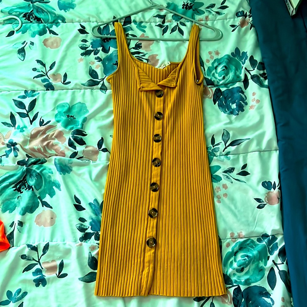 Mustard bodycon dress